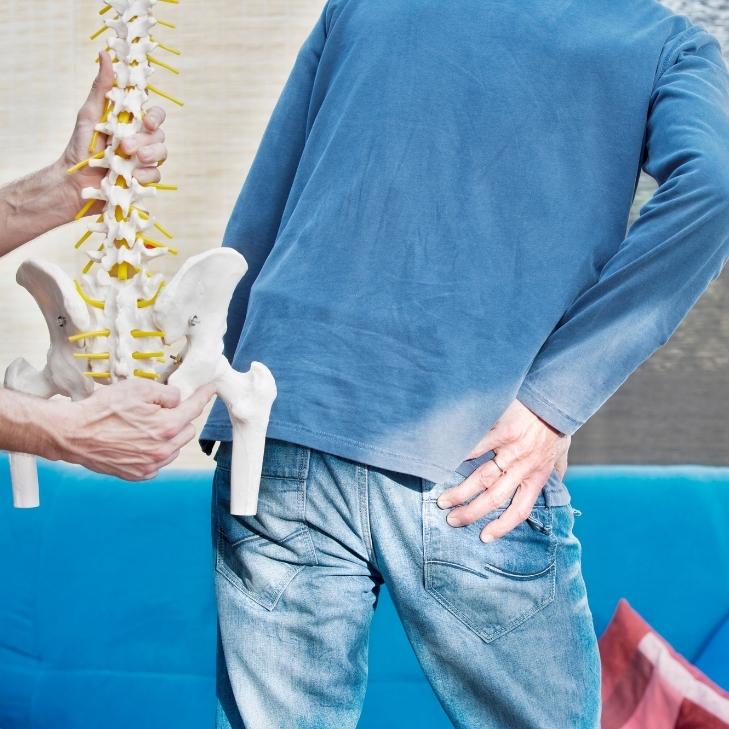 What Are the Risks for Revision Hip Replacement